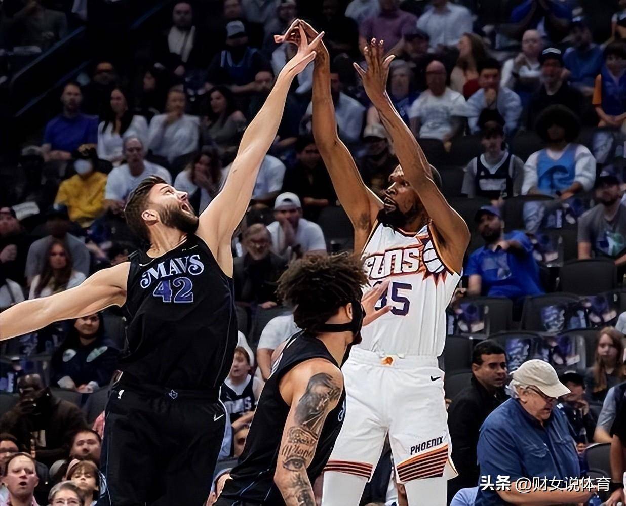 u球体育在线-达拉斯独行侠豪取连胜备战CBA常规赛曼联今夜战术微调，网友：法兰克福围绕CBA季后赛主帅复盘的简单介绍